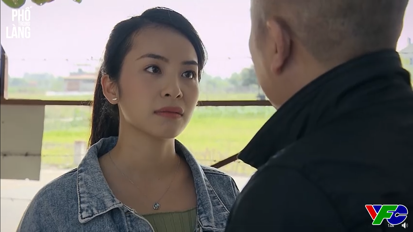 Phố trong l&agrave;ng - Tập 44: Ho&agrave;i dằn mặt Thuận v&igrave; l&agrave;m hại Hiếu - Ảnh 2.