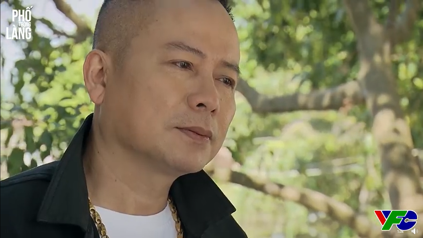 Phố trong l&agrave;ng - Tập 44: Ho&agrave;i dằn mặt Thuận v&igrave; l&agrave;m hại Hiếu - Ảnh 1.