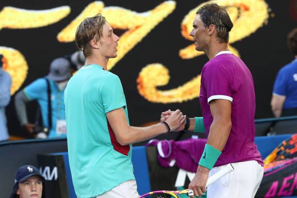 Thắng nghẹt thở Shapovalov, Nadal vào bán kết Australia mở rộng - Ảnh 2.