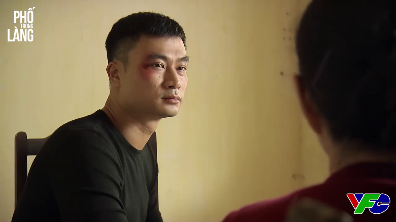 Phố trong làng - Tập 45: Vì sao bà cháu Hiếu vẫn chưa tin Nam? - Ảnh 2. Phố trong làng - Tập 45: Vì sao bà cháu Hiếu vẫn chưa tin Nam? - Ảnh 2.