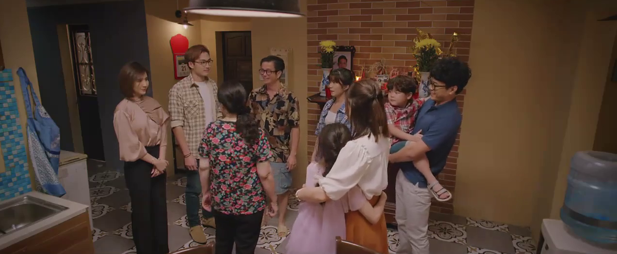 Thương ngày nắng về - Tập 33: Duy cưỡng hôn khiến Trang... mất ngủ - Ảnh 9. Thương ngày nắng về - Tập 33: Duy cưỡng hôn khiến Trang... mất ngủ - Ảnh 9.