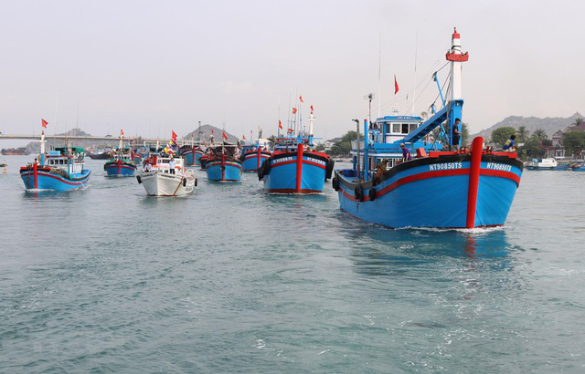 Dốc sức gỡ thẻ vàng IUU - Ảnh 1.