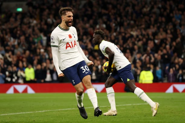 Tottenham thắng kịch tính Leeds United - Ảnh 2.