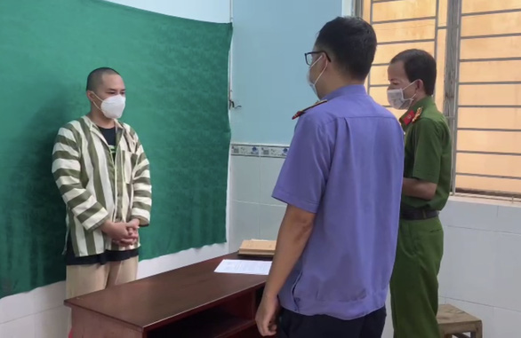 Truy tố diễn viên hài Hữu Tín về tội tổ chức sử dụng ma túy - Ảnh 1.