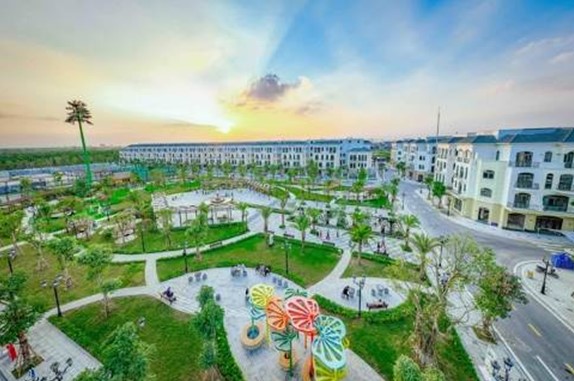 Vừa bàn giao nhà, Vinhomes Ocean Park 2 - The Empire đã rộn ràng lễ hội - Ảnh 13.