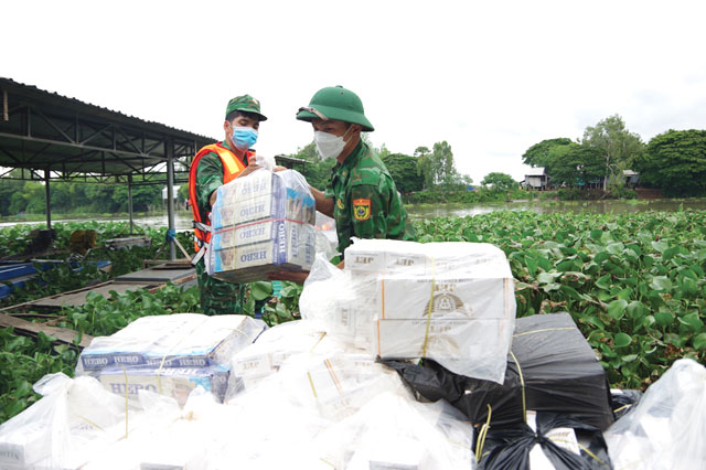 Tăng cường phòng, chống buôn lậu dịp cuối năm - Ảnh 1.