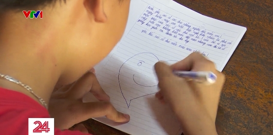 Những l&aacute; thư trao gửi y&ecirc;u thương - Ảnh 2.