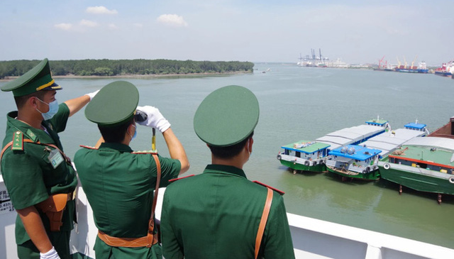 Bà Rịa - Vũng Tàu phát huy thế mạnh kinh tế biển gắn với chủ quyền an ninh biên giới - Ảnh 3.