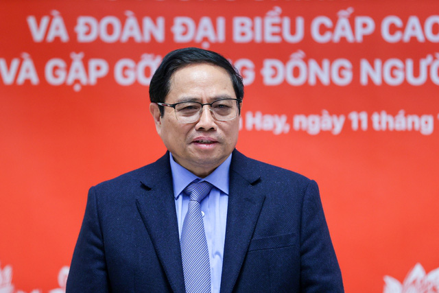 Thủ tướng Phạm Minh Chính gặp gỡ cộng đồng người Việt Nam tại Hà Lan - Ảnh 2. Thủ tướng Phạm Minh Chính gặp gỡ cộng đồng người Việt Nam tại Hà Lan - Ảnh 2.