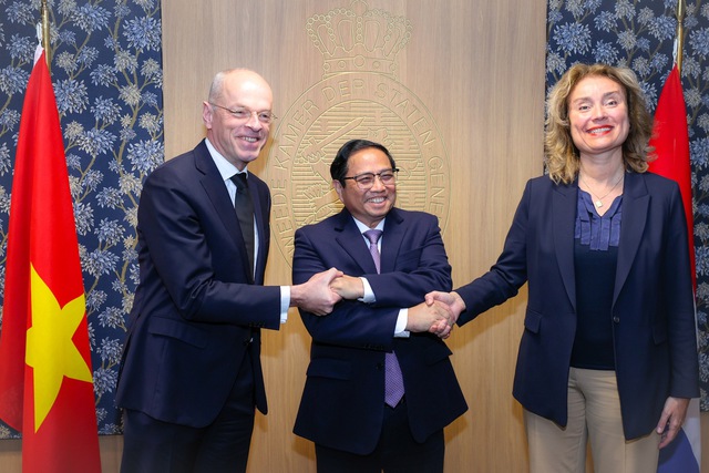 Thủ tướng Phạm Minh Ch&iacute;nh hội kiến Chủ tịch Thượng viện v&agrave; Chủ tịch Hạ viện H&agrave; Lan - Ảnh 1.