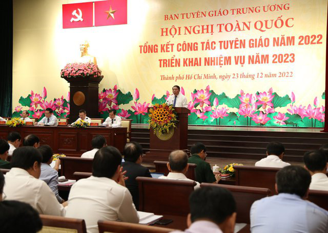 Ngành tuyên giáo thể hiện rõ vai trò đi trước mở đường, đi cùng thực hiện, đi sau tổng kết - Ảnh 2.