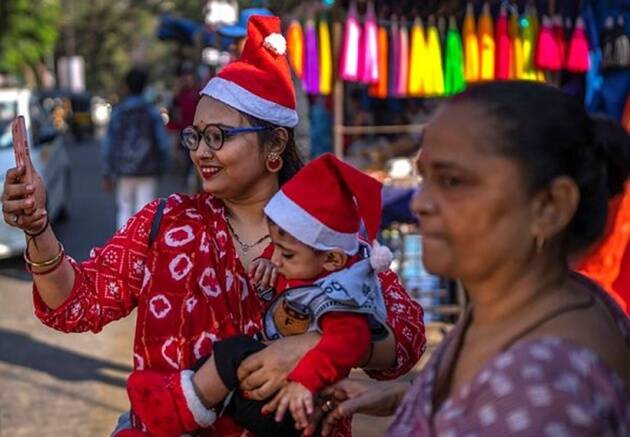 
In Bhopal, people in large numbers gathered at the Saint Francis of Assisi Cathedral Church located in Jahangirabad area, Assumption Church in Arera Colony and other churches late Saturday night for the midnight masses. (AP)
