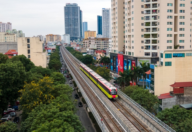 Điều chỉnh, bố trí 12 tuyến bus phục vụ Metro Nhổn - ga Hà Nội chuẩn bị vận hành đoạn trên cao  - Ảnh 1.