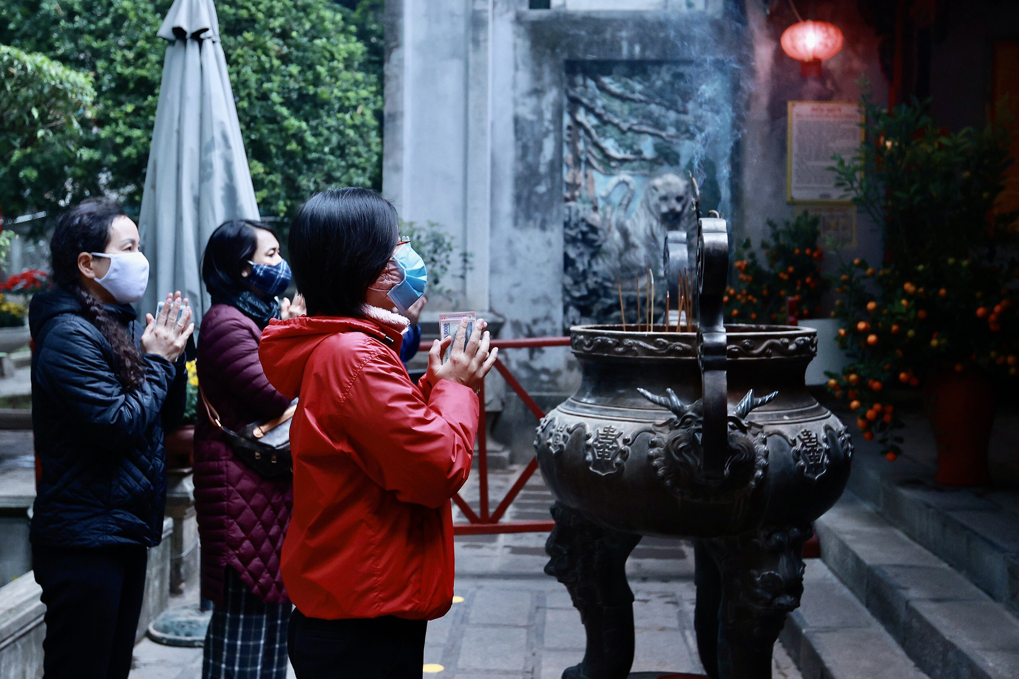 Nên làm và kiêng kỵ những việc gì trong ngày mùng 1 Tết? - Ảnh 1. Nên làm và kiêng kỵ những việc gì trong ngày mùng 1 Tết? - Ảnh 1.