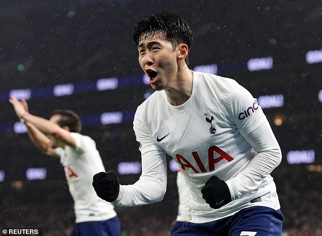 Tottenham thua ngược Southampton ngay trên sân nhà - Ảnh 1.