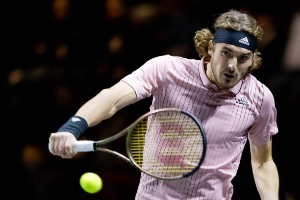 Rotterdam mở rộng | Tsitsipas và Andrey Rublev thẳng tiến vào tứ kết - Ảnh 1.