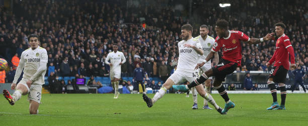 Leeds Utd 2-4 Man Utd | Chiến thắng giàu cảm xúc - Ảnh 3.