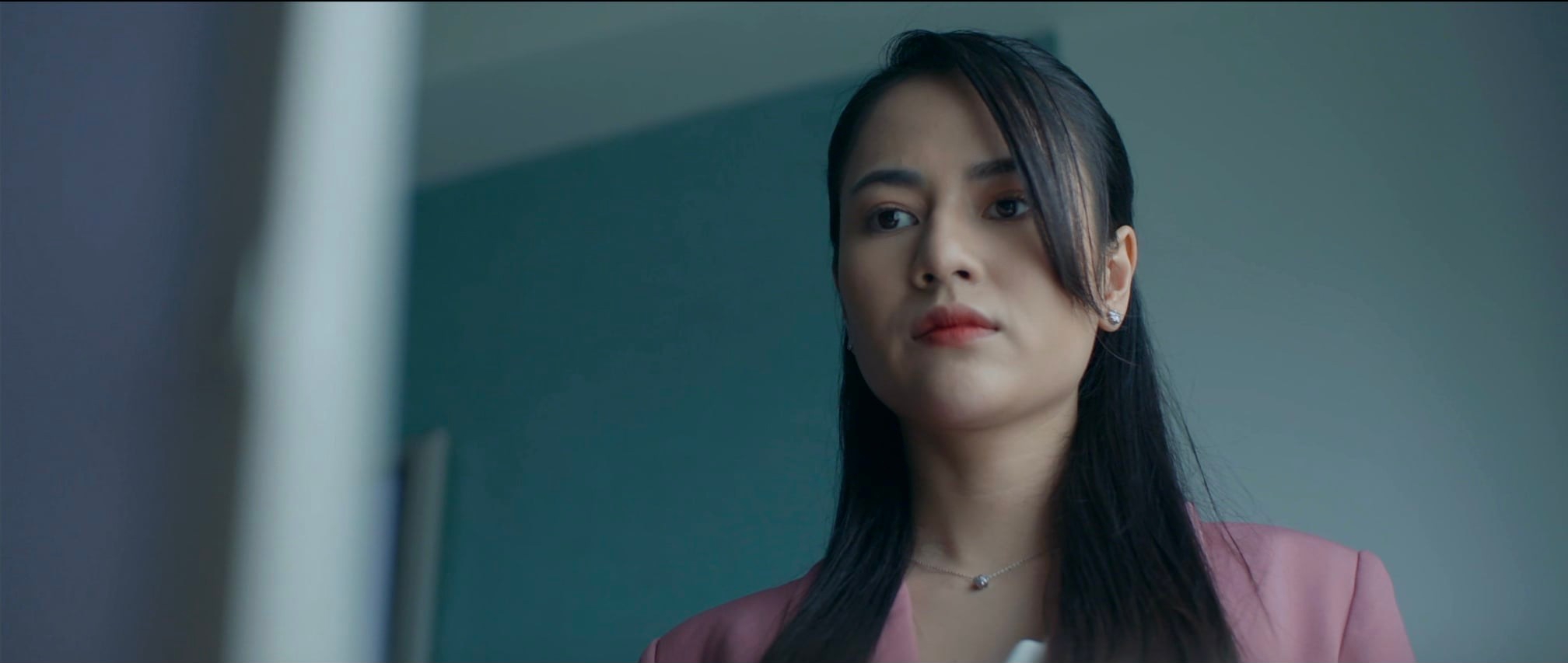 Anh c&oacute; phải đ&agrave;n &ocirc;ng kh&ocirc;ng? - Tập 17: Duy Anh khấp khởi v&igrave; bạn g&aacute;i cũ th&agrave;nh h&agrave;ng x&oacute;m, Tuấn Khang bật kh&oacute;c v&igrave; nhớ mẹ - Ảnh 10.