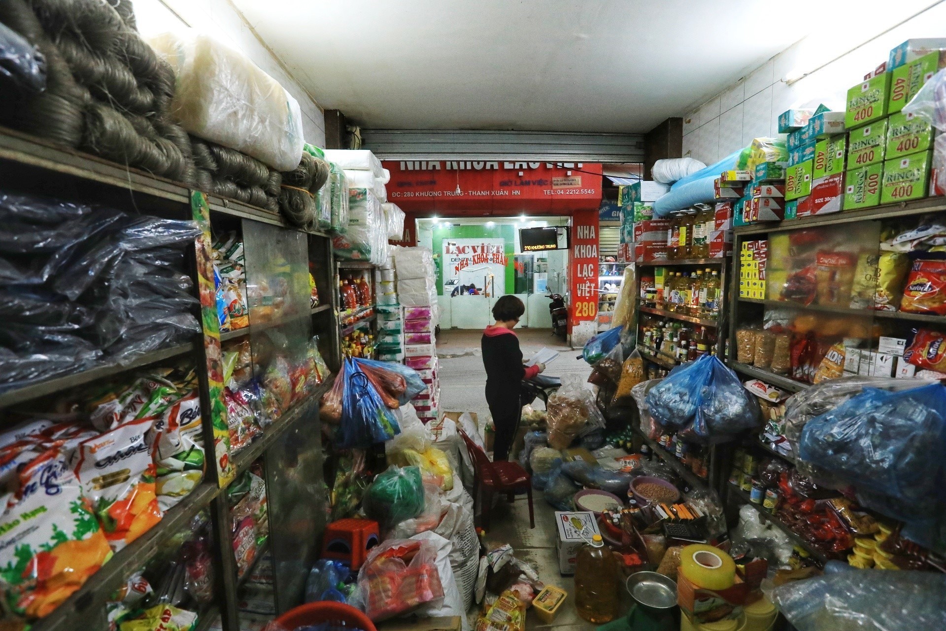 H&agrave; Nội lại đ&ocirc;ng đ&uacute;c, dần trở về trạng th&aacute;i b&igrave;nh thường mới - Ảnh 10.