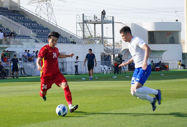 ĐT U23 Việt Nam thua U23 Uzbekistan 0-1 trong trận đấu cuối tại Dubai Cup 2022 - Ảnh 1.