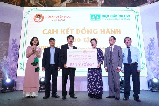 Học bổng Dạ Hương  - Chung sức c&ugrave;ng nữ thầy thuốc tương lai - Ảnh 5.