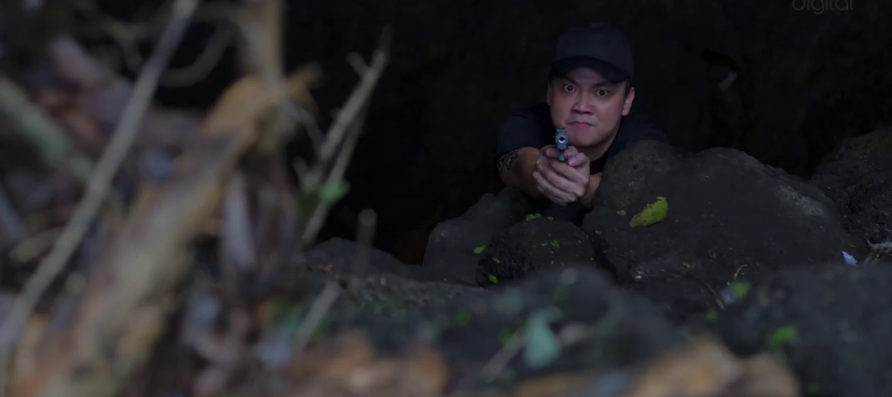 Bão ngầm - Tập 29: Tòng chết, Hải Triều dùng kế dụ rắn ra khỏi hang để bắt Toàn khỉ đốm - Ảnh 3. Bão ngầm - Tập 29: Tòng chết, Hải Triều dùng kế dụ rắn ra khỏi hang để bắt Toàn khỉ đốm - Ảnh 3.