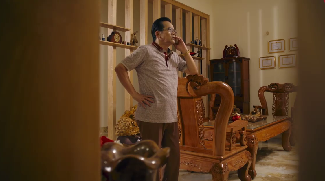 Bão ngầm - Tập 29: Tòng chết, Hải Triều dùng kế dụ rắn ra khỏi hang để bắt Toàn khỉ đốm - Ảnh 7. Bão ngầm - Tập 29: Tòng chết, Hải Triều dùng kế dụ rắn ra khỏi hang để bắt Toàn khỉ đốm - Ảnh 7.