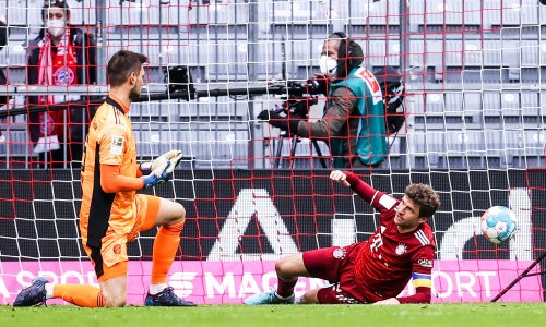 Bayern Munich để Bayer Leverkusen cầm hòa trên sân nhà - Ảnh 1.