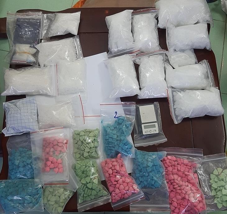 Đà Nẵng: Triệt phá đường dây ma túy lớn, thu giữ gần 2kg ma túy đá - Ảnh 1. Đà Nẵng: Triệt phá đường dây ma túy lớn, thu giữ gần 2kg ma túy đá - Ảnh 1.