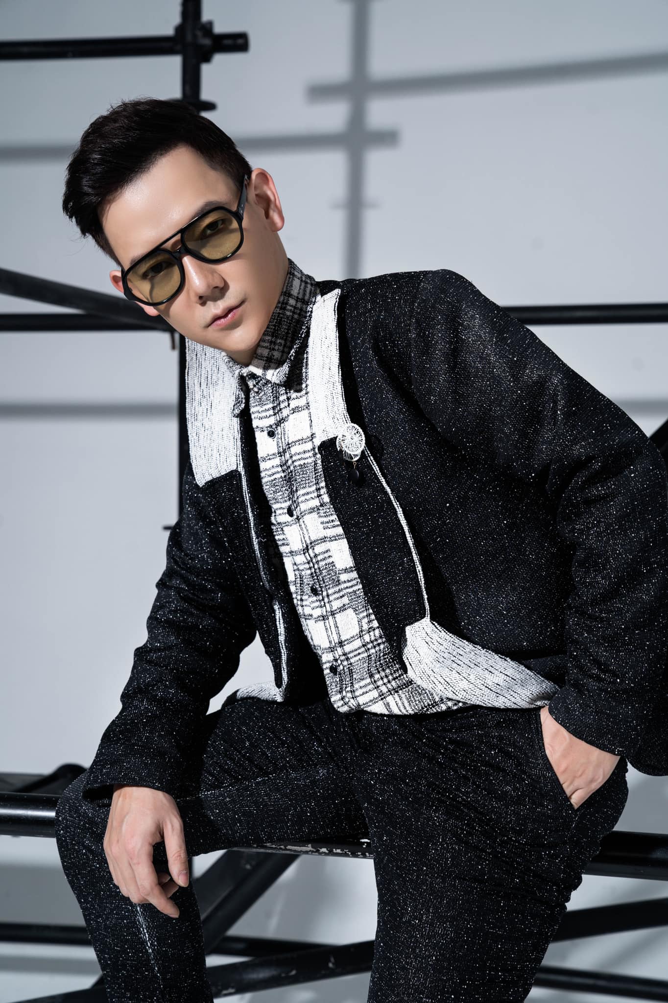 Mang bản sắc Việt mở m&agrave;n Thailand Fashion Week 2022 - Ảnh 1.