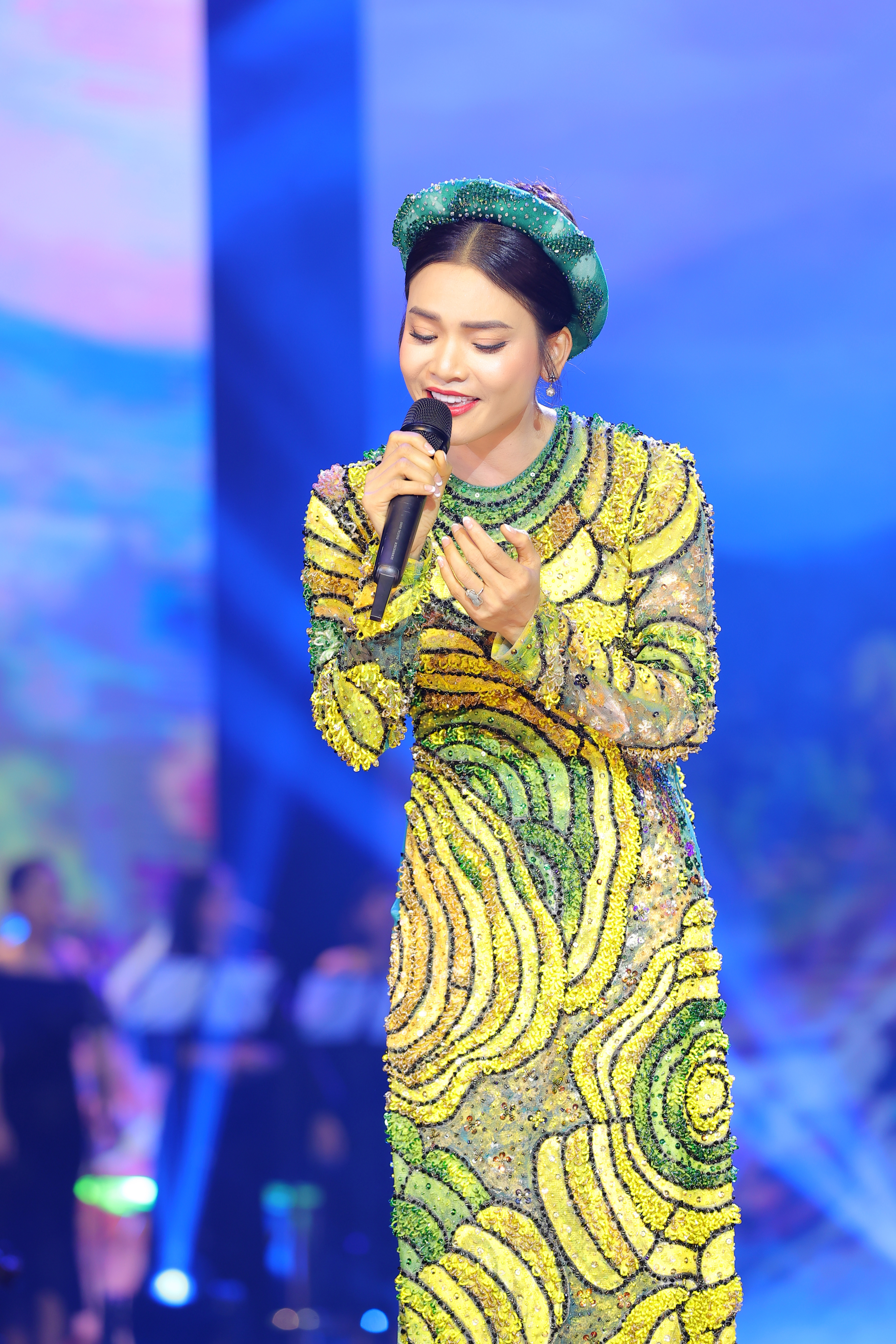 Phạm Phương Thảo thăng hoa trong Con đường &acirc;m nhạc - Ảnh 3.