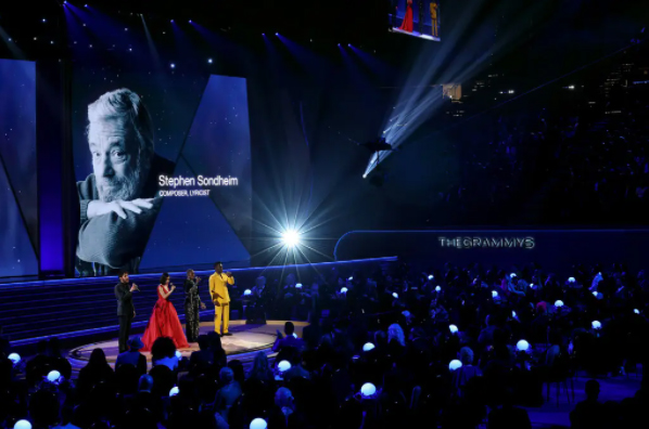 Grammy 2022: “Leave the Door Open” – Silk Sonic thắng giải Ghi âm của năm, Jon Batiste giành Album của năm - Ảnh 3. Grammy 2022: “Leave the Door Open” – Silk Sonic thắng giải Ghi âm của năm, Jon Batiste giành Album của năm - Ảnh 3.