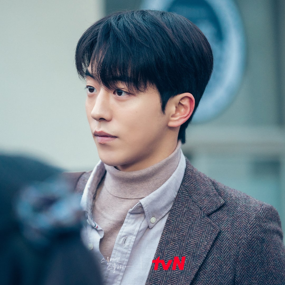 Tuổi 25, Tuổi 21: Kim Tae Ri c&oacute; phản ứng ho&aacute; học đặc biệt với Nam Joo Hyuk - Ảnh 2.