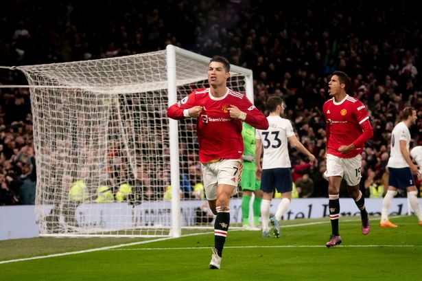 Ronaldo nhận giải xuất sắc nhất Man Utd tháng 3 - Ảnh 1.