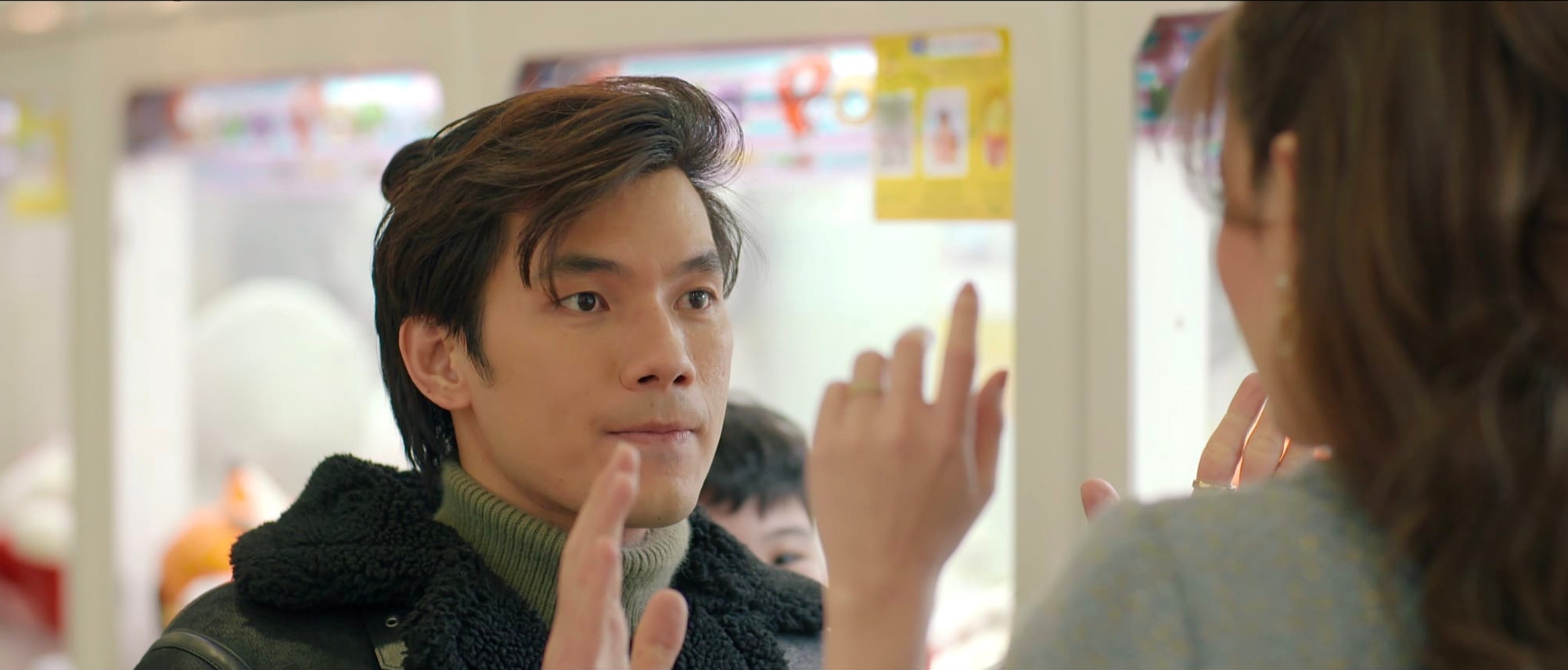 Anh c&oacute; phải đ&agrave;n &ocirc;ng kh&ocirc;ng? - Tập 23: Sau c&aacute;i t&aacute;t, Mai Ngọc v&agrave; Tuấn Khang lại gần nhau hơn - Ảnh 8.