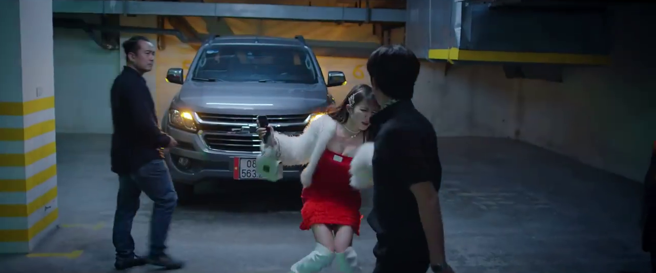 Thương ng&agrave;y nắng về 2 - Tập 24: Bộ tứ kh&oacute; khăn mới lấy được thẻ nhớ, Duy lại l&agrave;m mất trong chớp mắt - Ảnh 6.