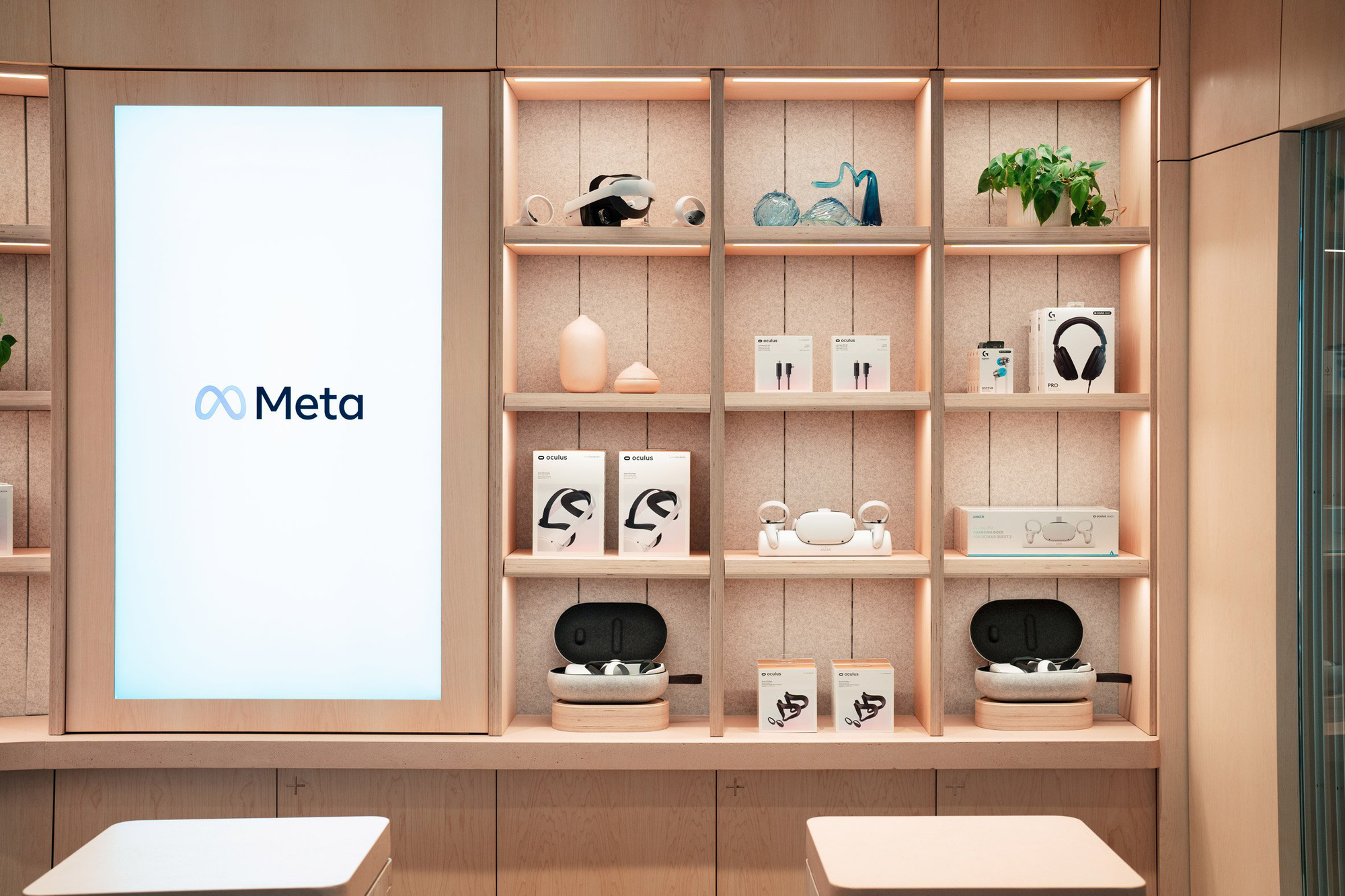 Metca Store Meta Store sẽ là đối thủ lớn của Apple Store?