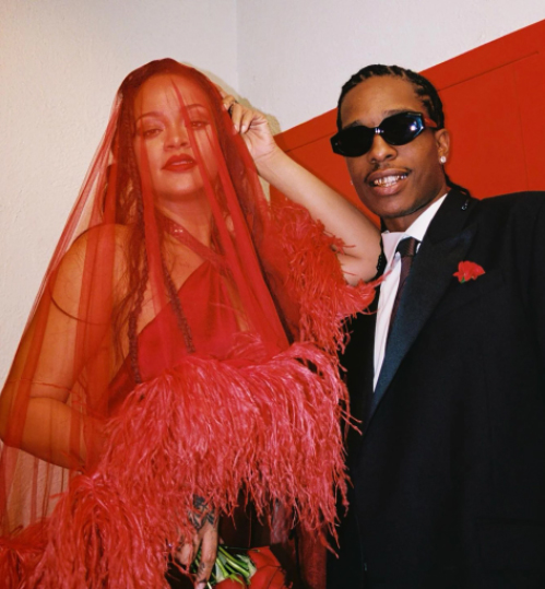 Rihanna và A $ AP Rocky kết hôn trong video âm nhạc mới - Ảnh 1.