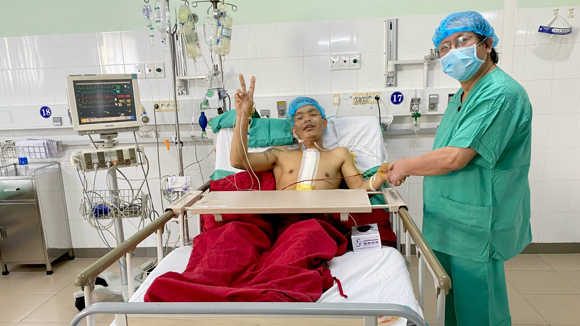 Ca gh&eacute;p tim x&aacute;c lập 2 kỷ lục ở Việt Nam - Ảnh 3.