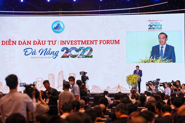 Thủ tướng dự Diễn đàn đầu tư Đà Nẵng: 7 dự án động lực, trọng điểm kêu gọi đầu tư - Ảnh 1.