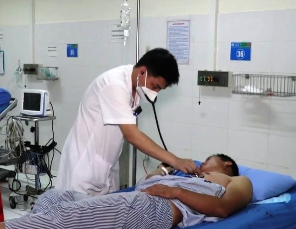 Liên tiếp nhiều vụ ngộ độc do ăn rau rừng - Ảnh 1. Liên tiếp nhiều vụ ngộ độc do ăn rau rừng - Ảnh 1.