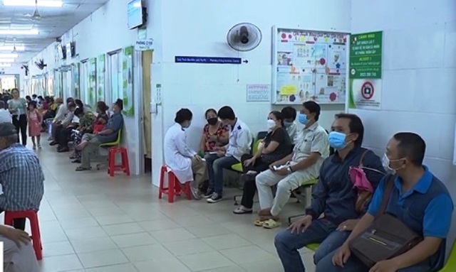 TP Hồ Chí Minh: Số ca sốt xuất huyết nặng tăng gấp 7 lần cùng kỳ năm 2021 - Ảnh 1. TP Hồ Chí Minh: Số ca sốt xuất huyết nặng tăng gấp 7 lần cùng kỳ năm 2021 - Ảnh 1.