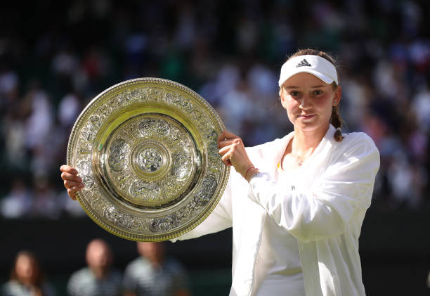 Những cột mốc sau chức vô địch Wimbledon của Elena Rybakina - Ảnh 1.