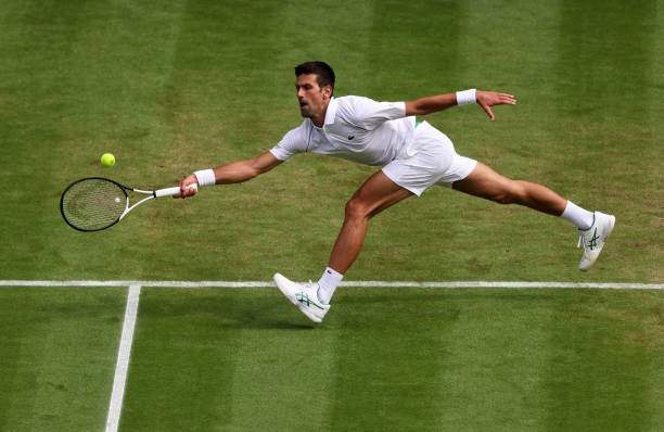 Wimbledon | Thắng dễ Kecmanovic, Djokovic thẳng tiến vào vòng 4 - Ảnh 1.