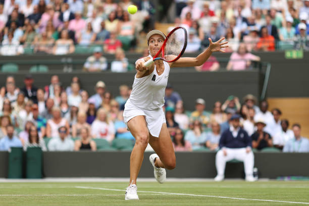 Tatjana Maria viết tiếp hành trình không tưởng tại Wimbledon - Ảnh 2.