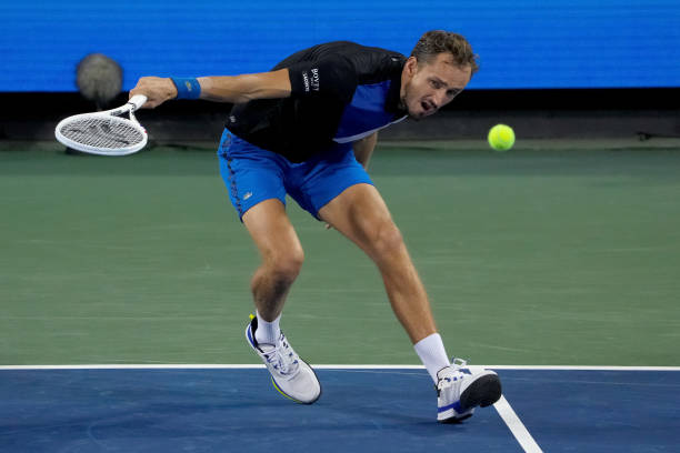 Daniil Medvedev khởi đầu thuận lợi tại Cincinnati Masters - Ảnh 2.