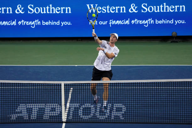 Daniil Medvedev khởi đầu thuận lợi tại Cincinnati Masters - Ảnh 1.