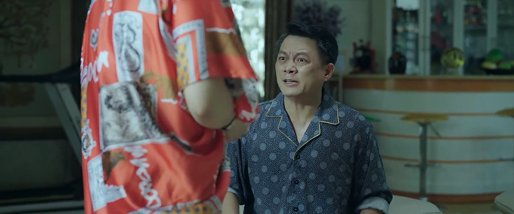 Đấu trí - Tập 11: Muốn thoát cảnh tù tội, Giám đốc CDC tỉnh chỉ có cách giả điên - Ảnh 16. Đấu trí - Tập 11: Muốn thoát cảnh tù tội, Giám đốc CDC tỉnh chỉ có cách giả điên - Ảnh 16.