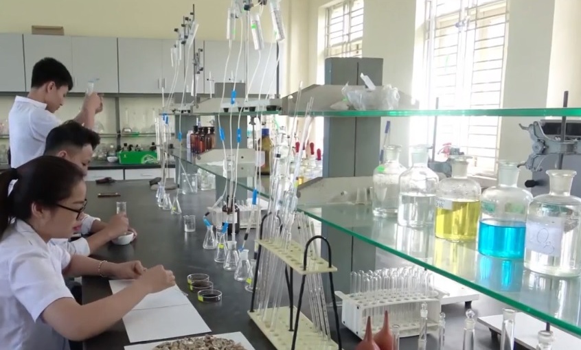 Th&uacute;c đẩy đổi mới gi&aacute;o dục đại học - Ảnh 1.