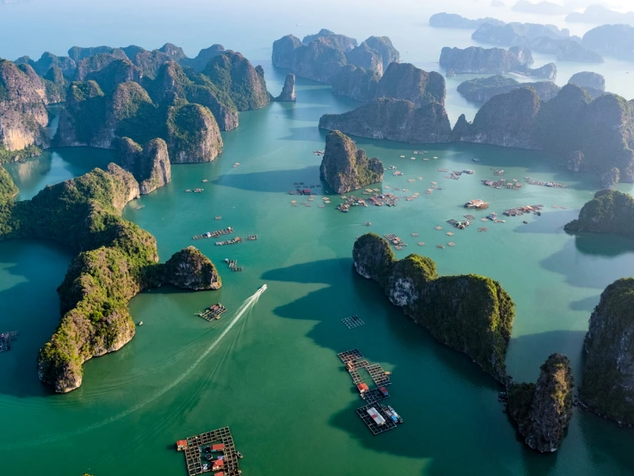 Du lịch Việt Nam phục hồi mạnh mẽ - Ảnh 1. Du lịch Việt Nam phục hồi mạnh mẽ - Ảnh 1.